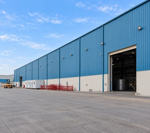PAXXAL WAREHOUSE — Industrial fit-out by Tools Icon in Dammam, photograph 4